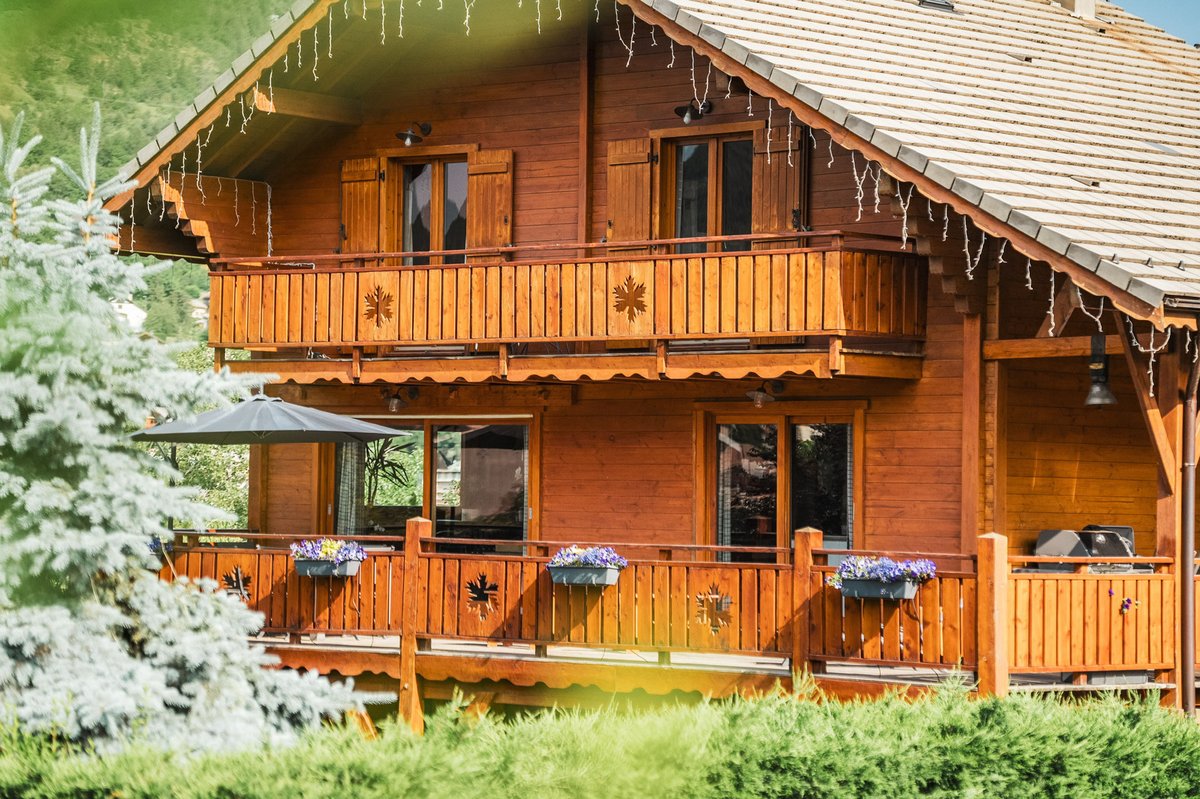 Chalet Datcha — vue extérieure
